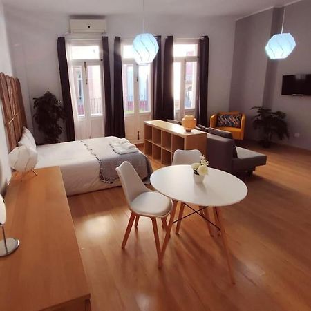 Estudio Centro De Sevilla المظهر الخارجي الصورة